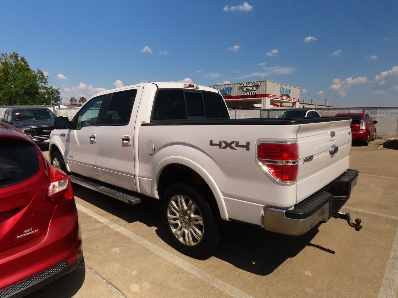 2011 Ford F-150 Lariat photo 14