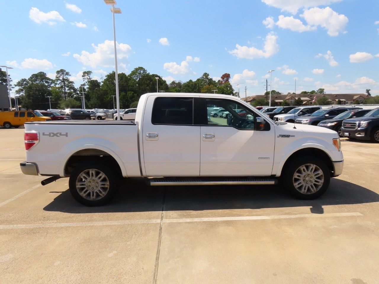2011 Ford F-150 Lariat photo 8