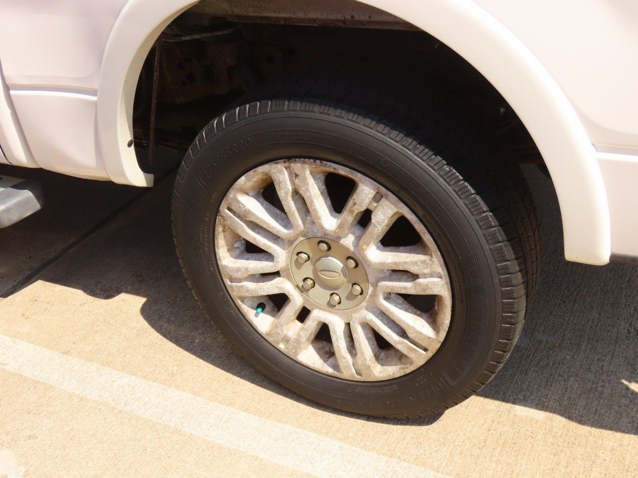2011 Ford F-150 Lariat photo 15