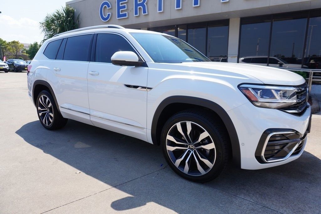 Used 2022 Volkswagen Atlas