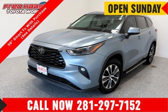 Used 2022 Toyota Highlander