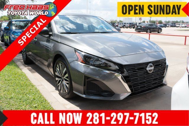 Used 2024 Nissan Altima