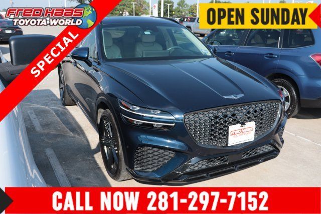 Used 2022 Genesis GV70