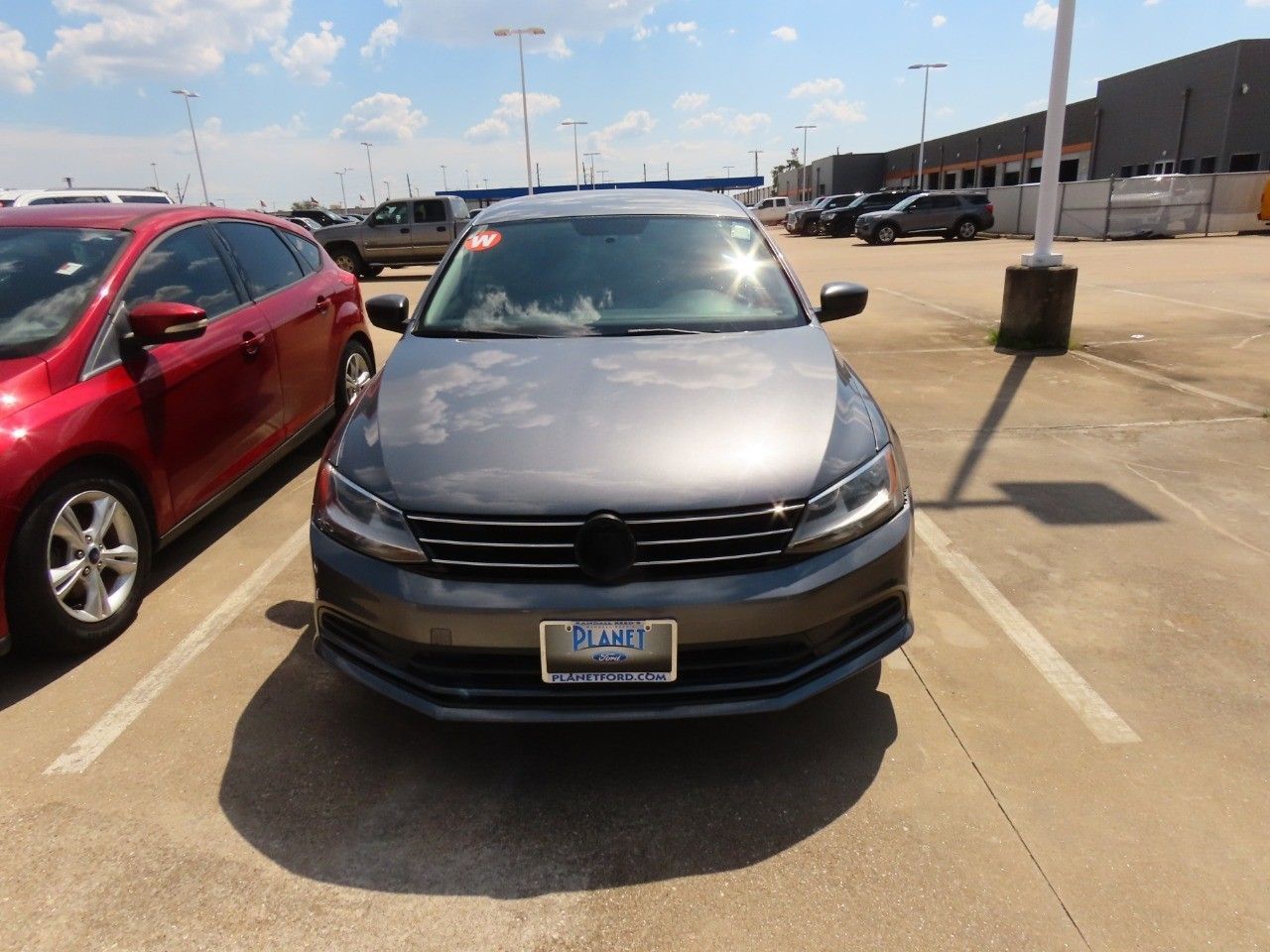 2015 Volkswagen Jetta SE Sport photo 3