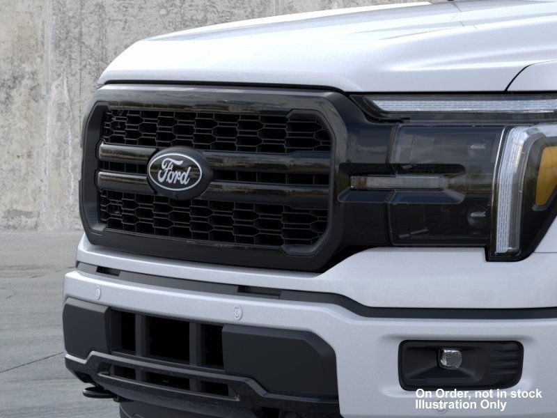 2025 Ford F-150 Lariat photo 12