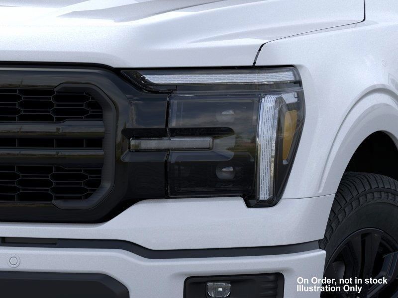 2025 Ford F-150 Lariat photo 13