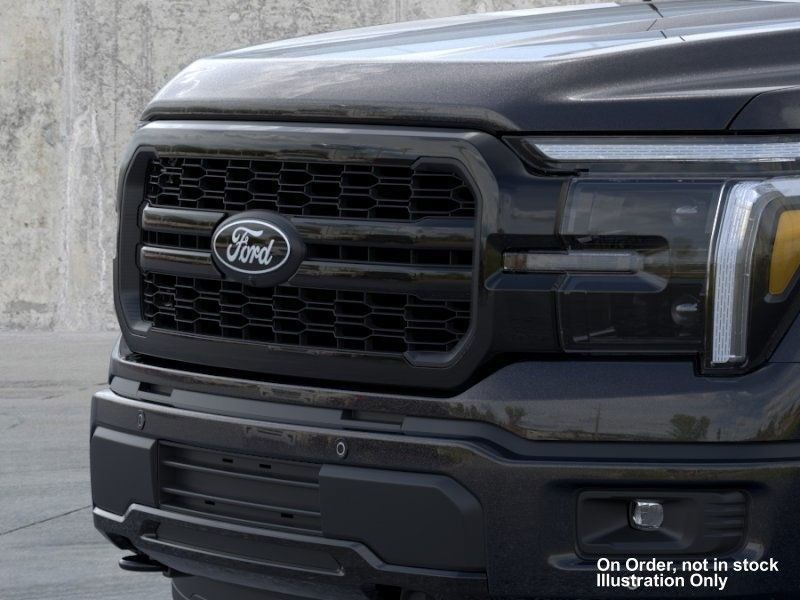 2025 Ford F-150 Lariat photo 12