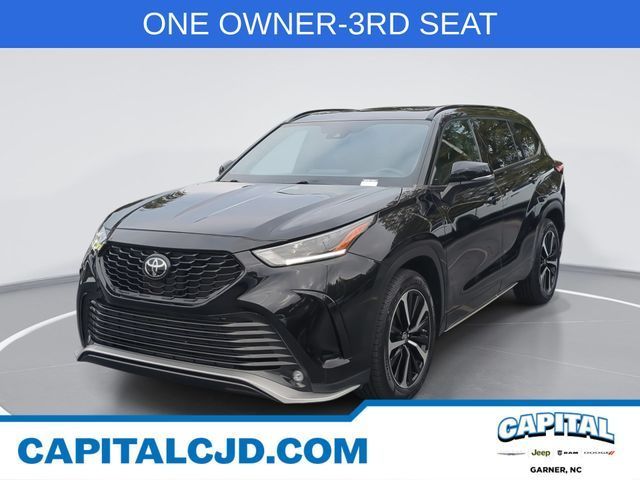 Used 2022 Toyota Highlander