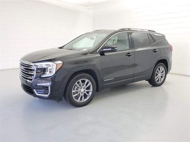 Used 2024 GMC Terrain