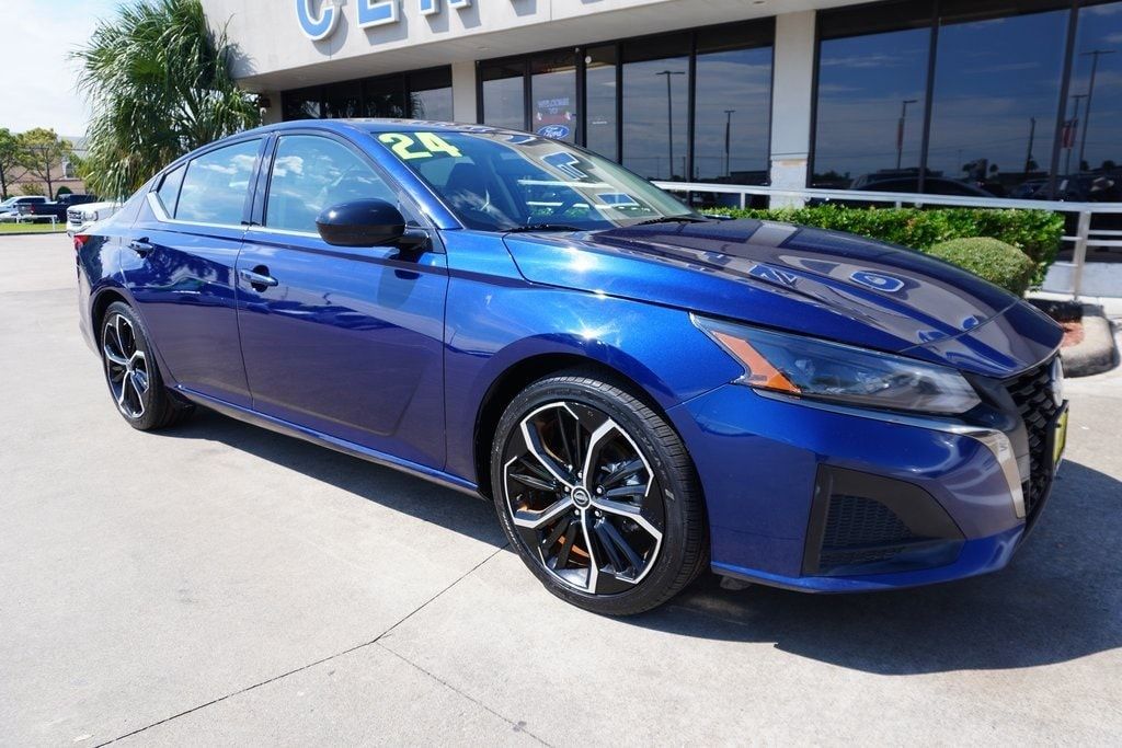 Used 2024 Nissan Altima