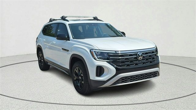 Used 2025 Volkswagen Atlas