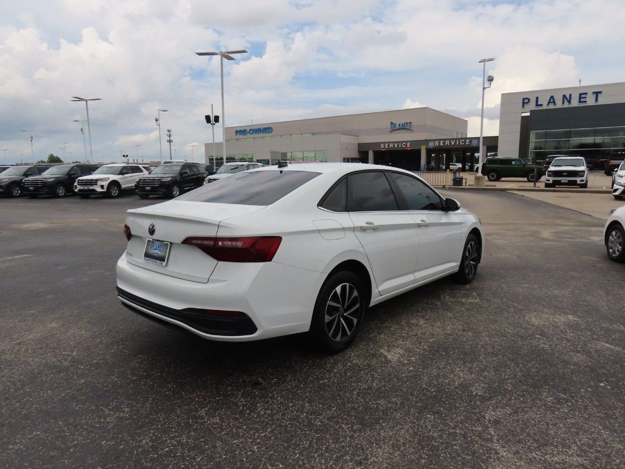 2024 Volkswagen Jetta S photo 8