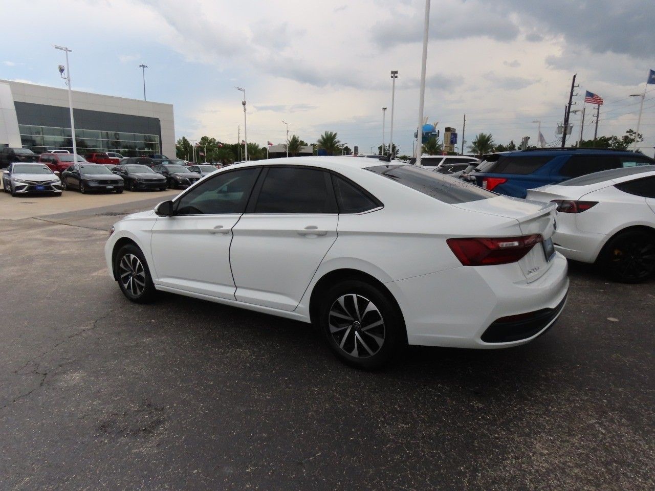 2024 Volkswagen Jetta S photo 13