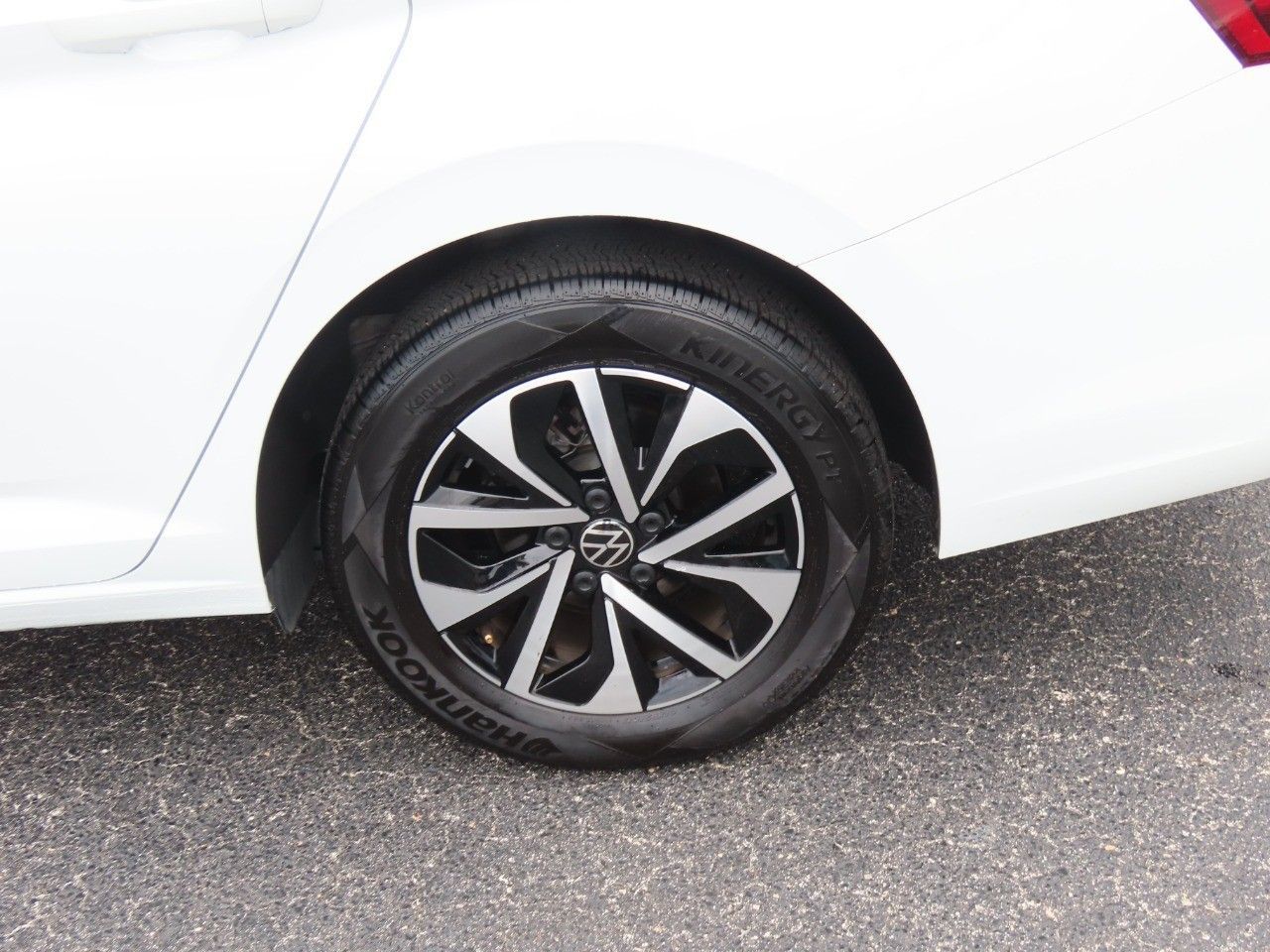 2024 Volkswagen Jetta S photo 14