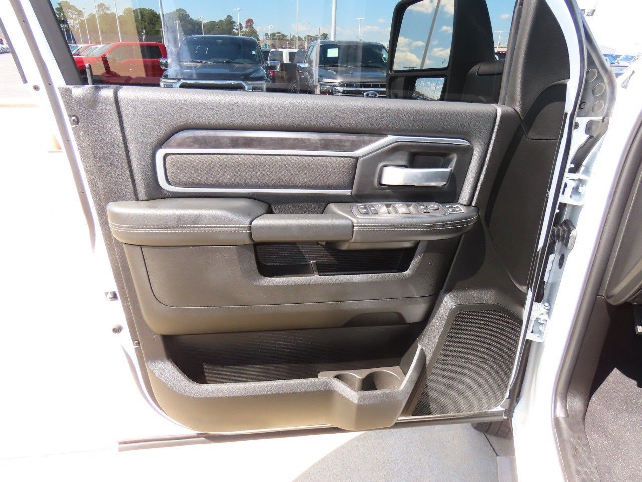 2024 Ram 3500 Big Horn photo 22