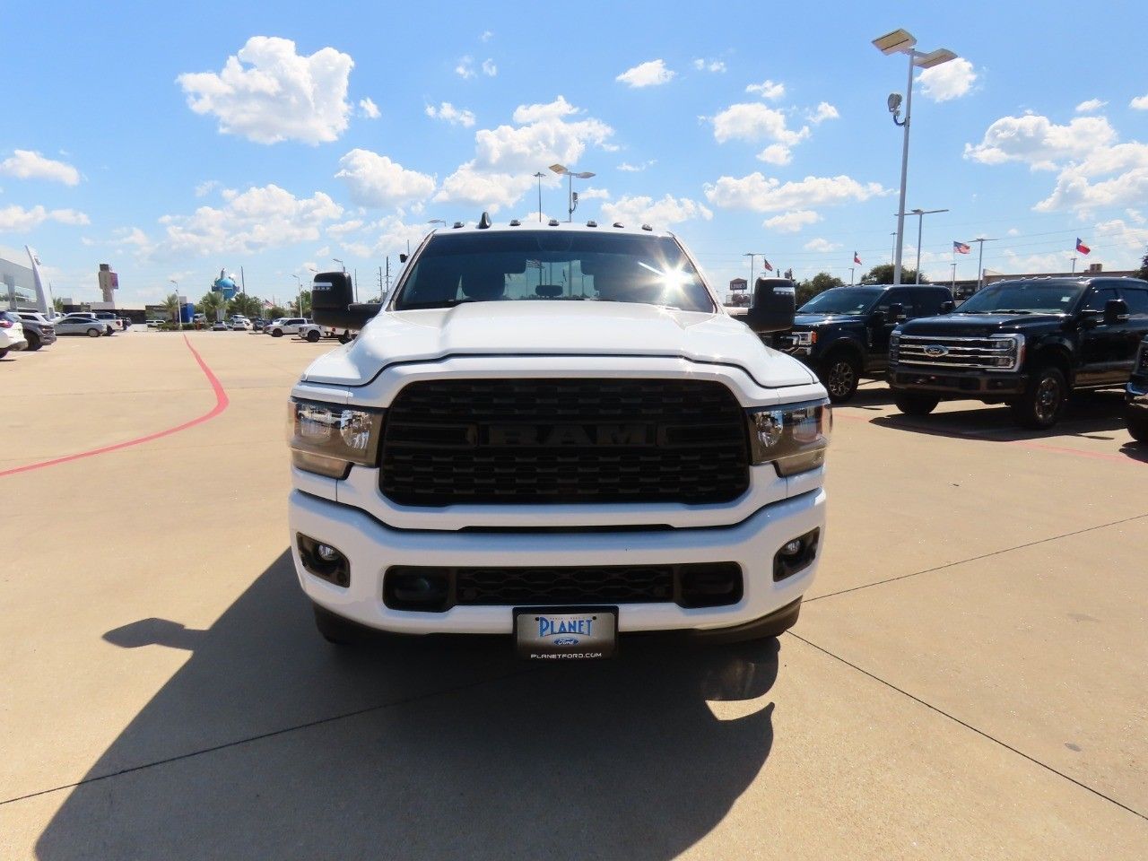 2024 Ram 3500 Big Horn photo 4