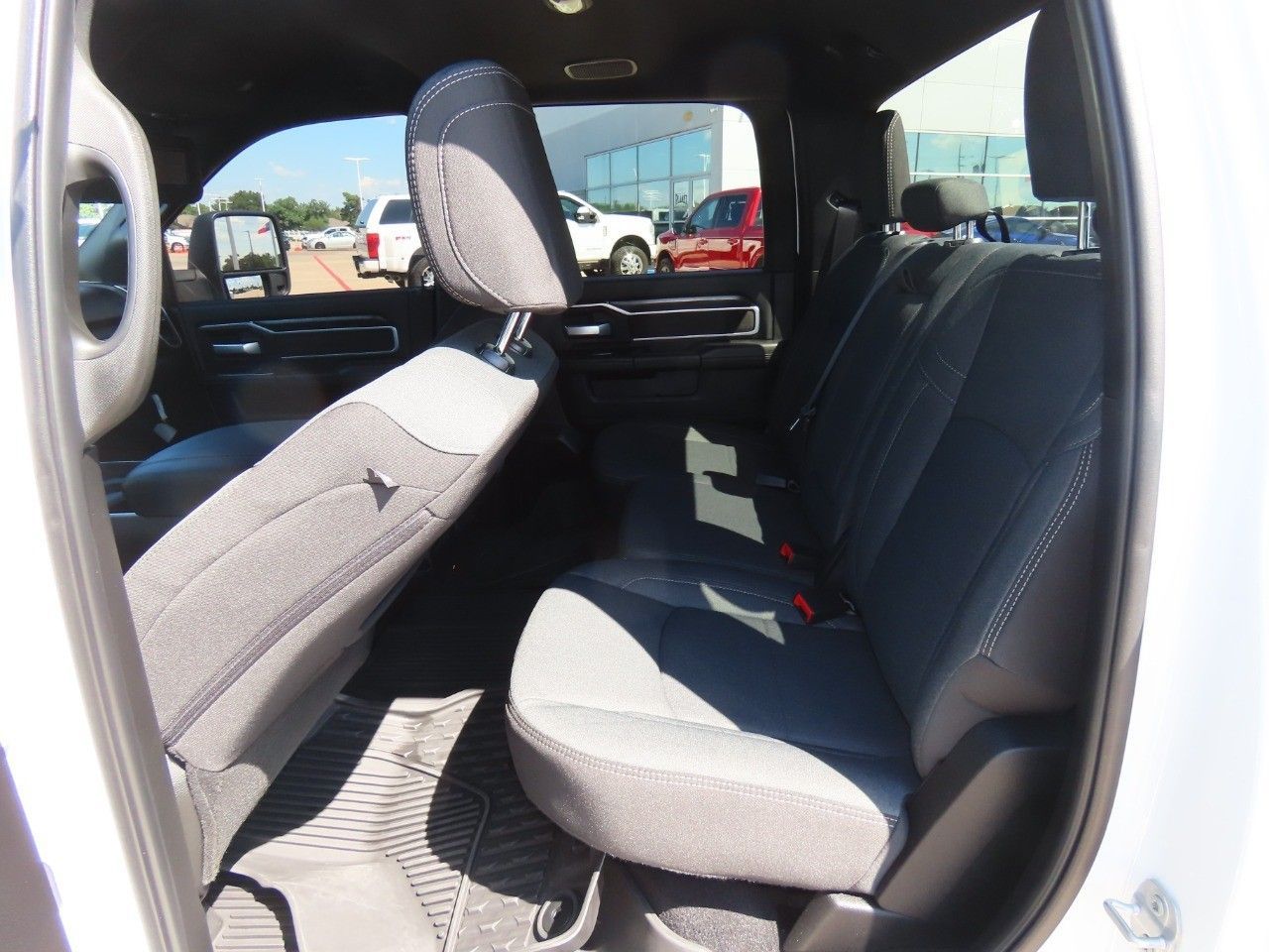 2024 Ram 3500 Big Horn photo 18