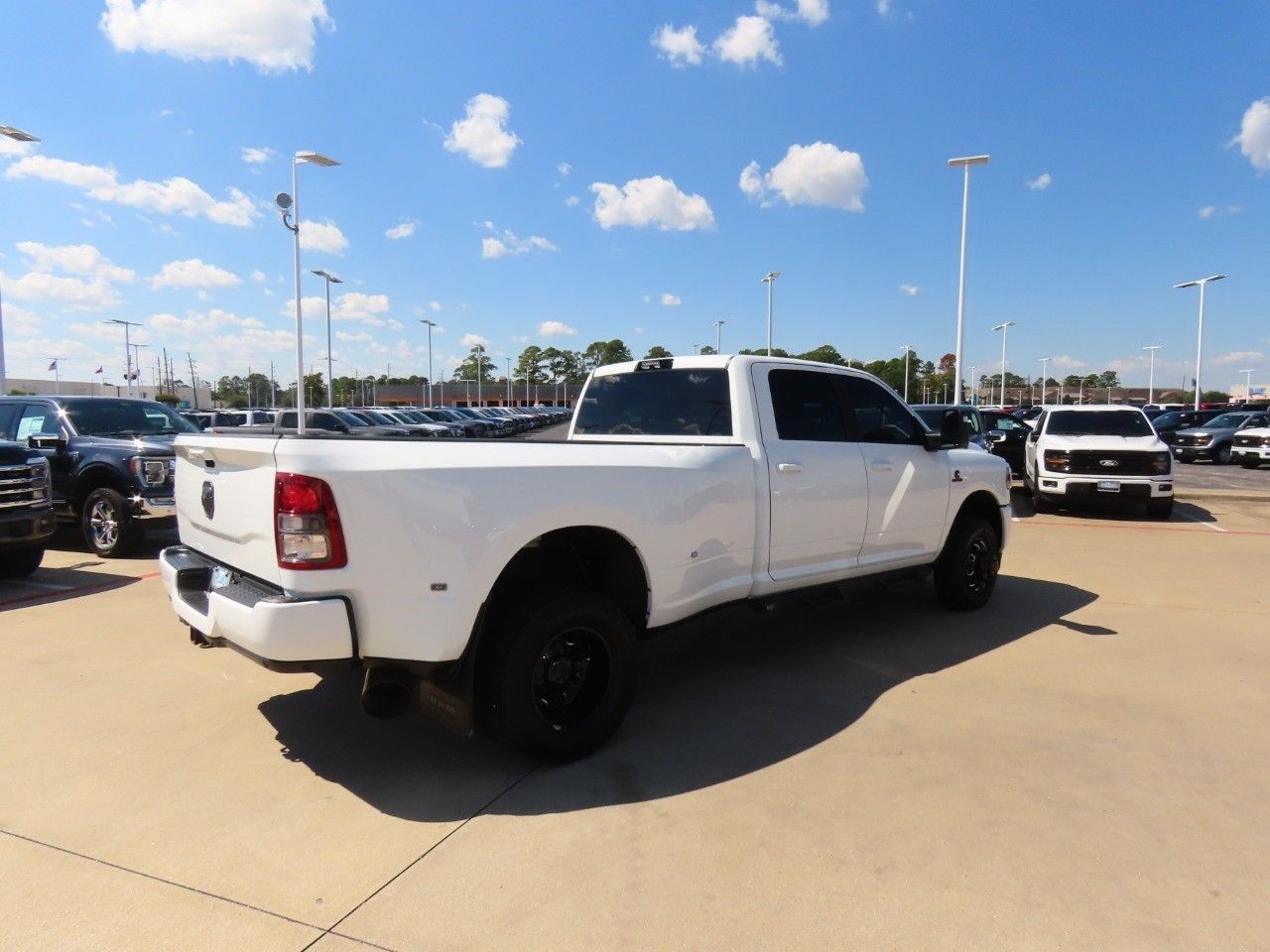 2024 Ram 3500 Big Horn photo 9