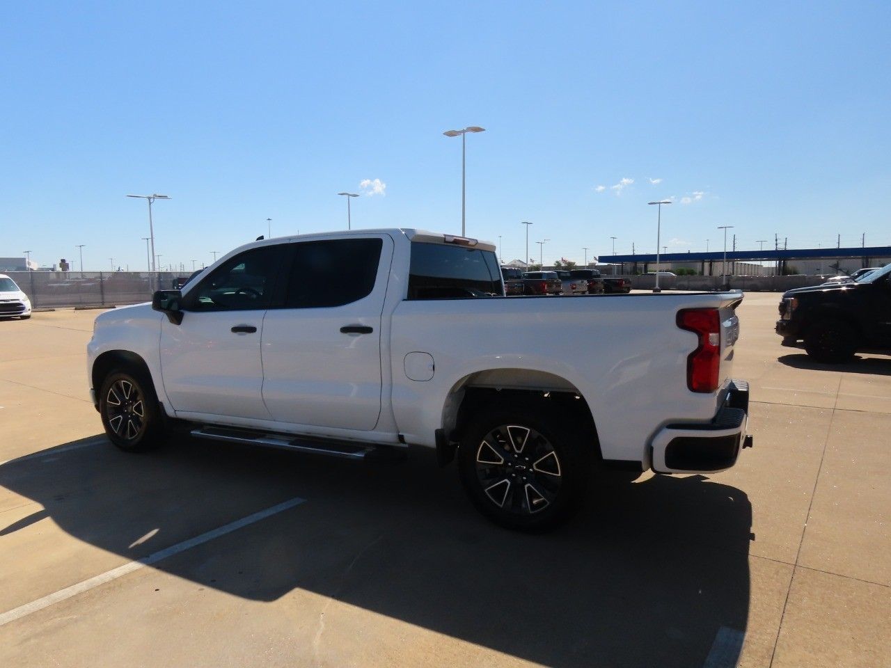 2020 Chevrolet Silverado 1500 Custom photo 13
