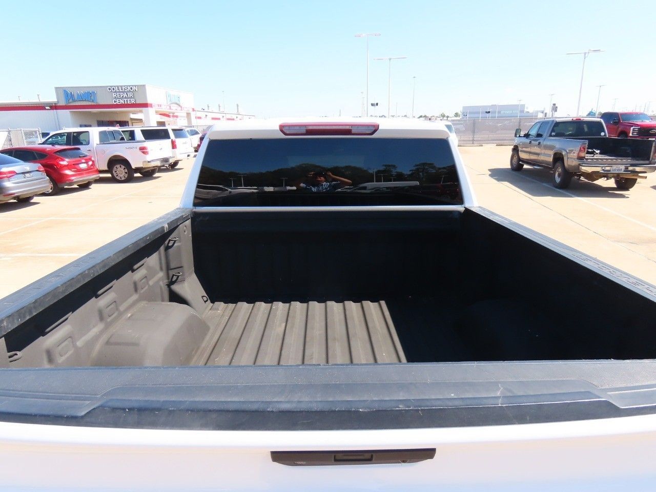 2020 Chevrolet Silverado 1500 Custom photo 11