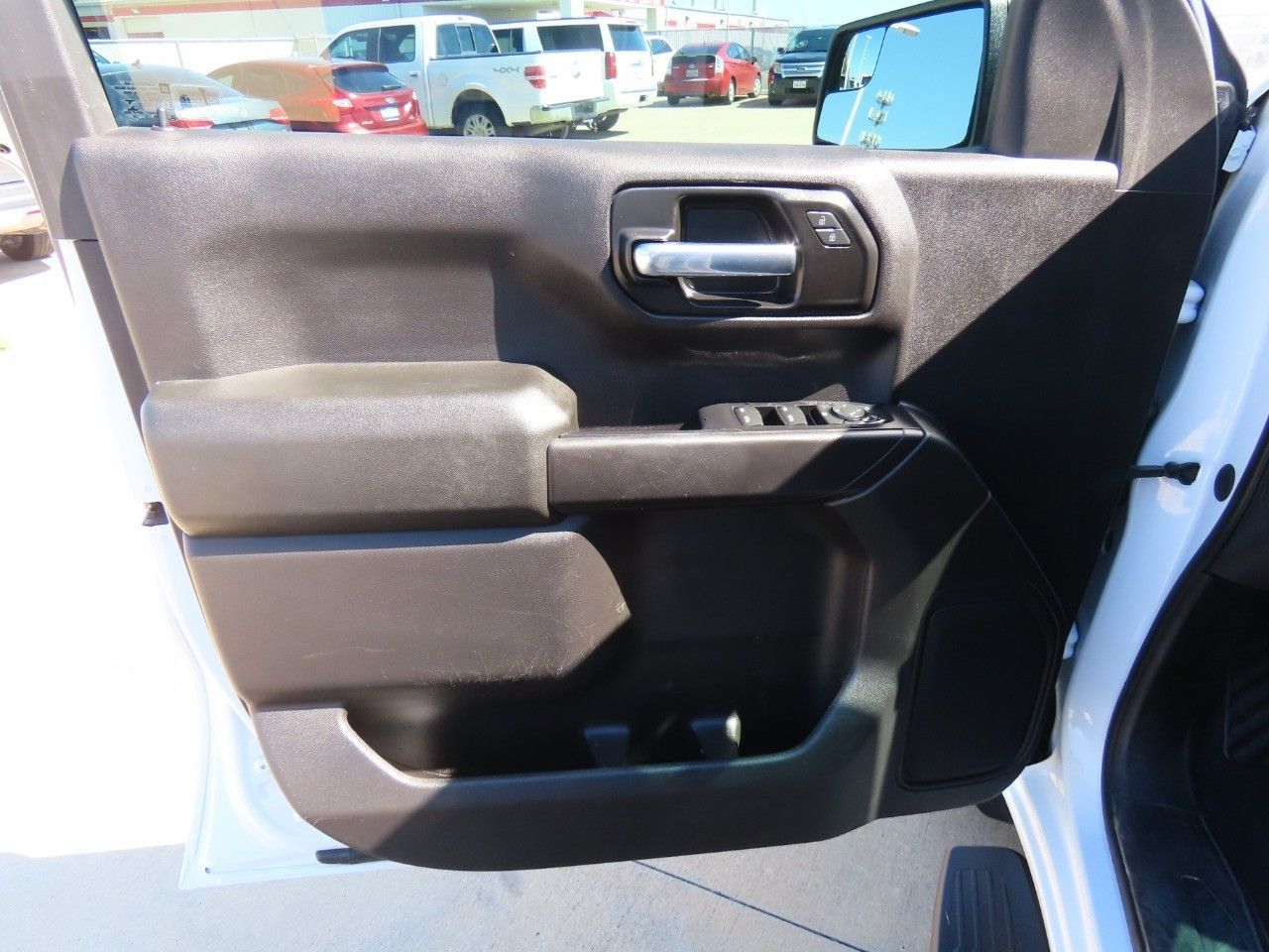 2020 Chevrolet Silverado 1500 Custom photo 20
