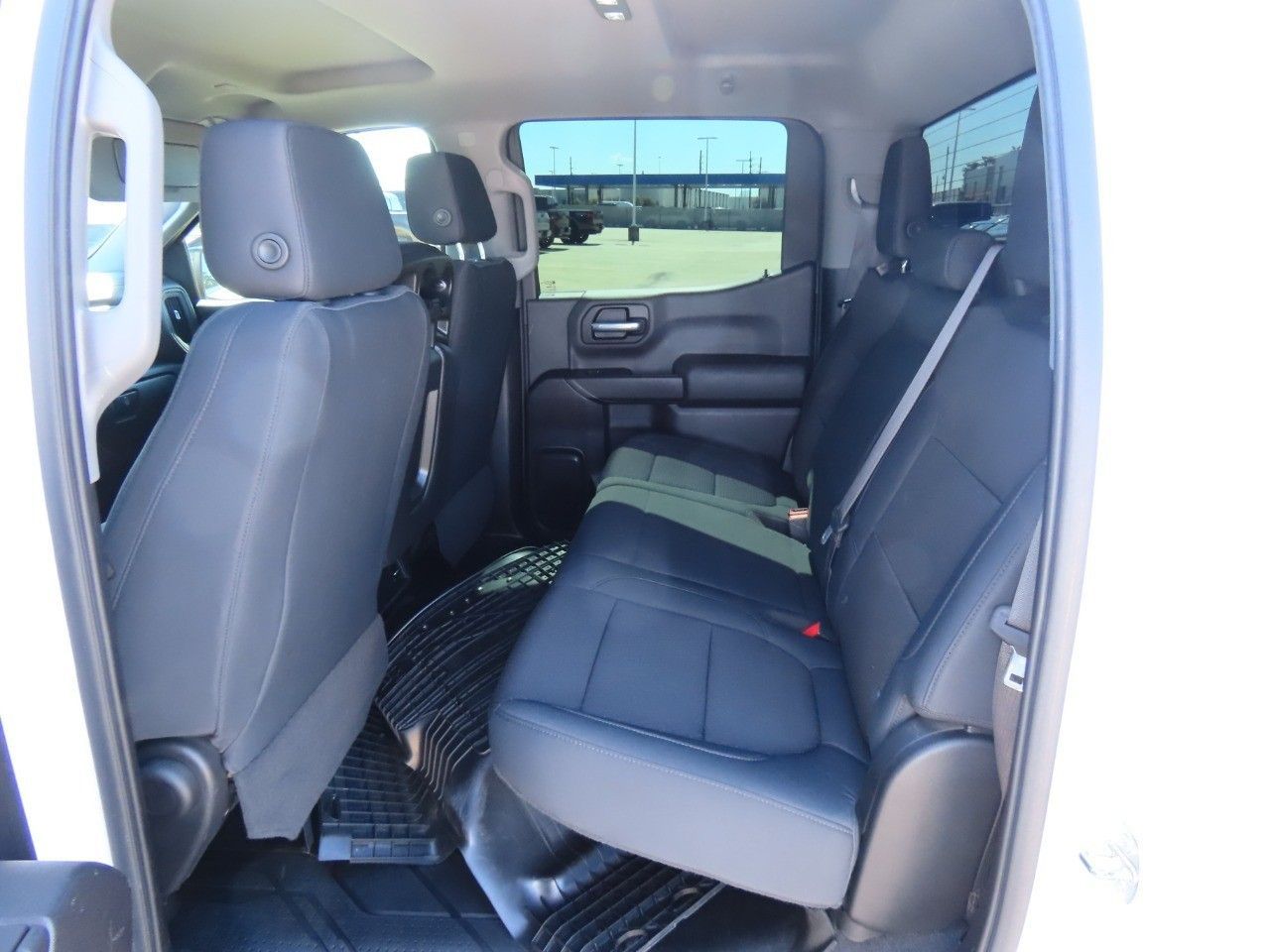 2020 Chevrolet Silverado 1500 Custom photo 18