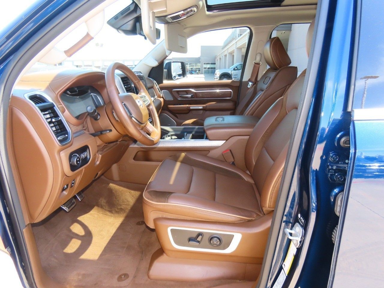 2023 Ram 1500 Longhorn photo 23
