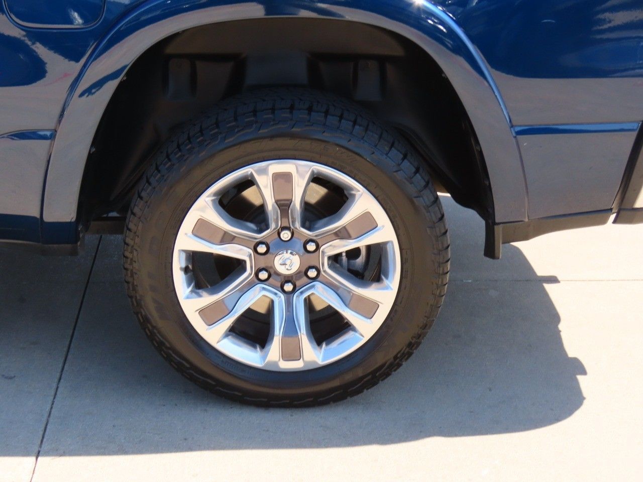 2023 Ram 1500 Longhorn photo 15