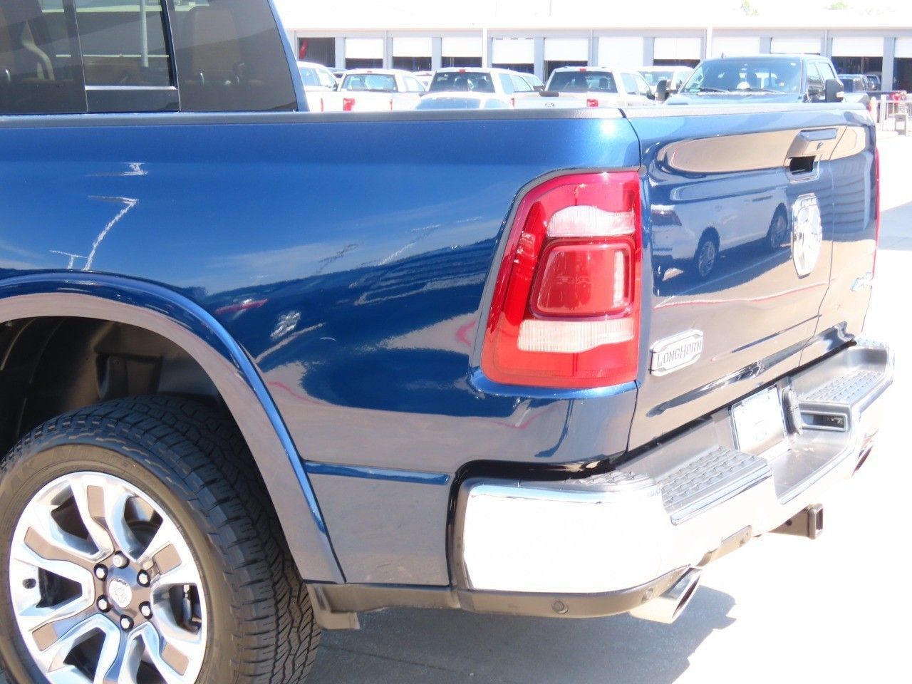 2023 Ram 1500 Longhorn photo 13