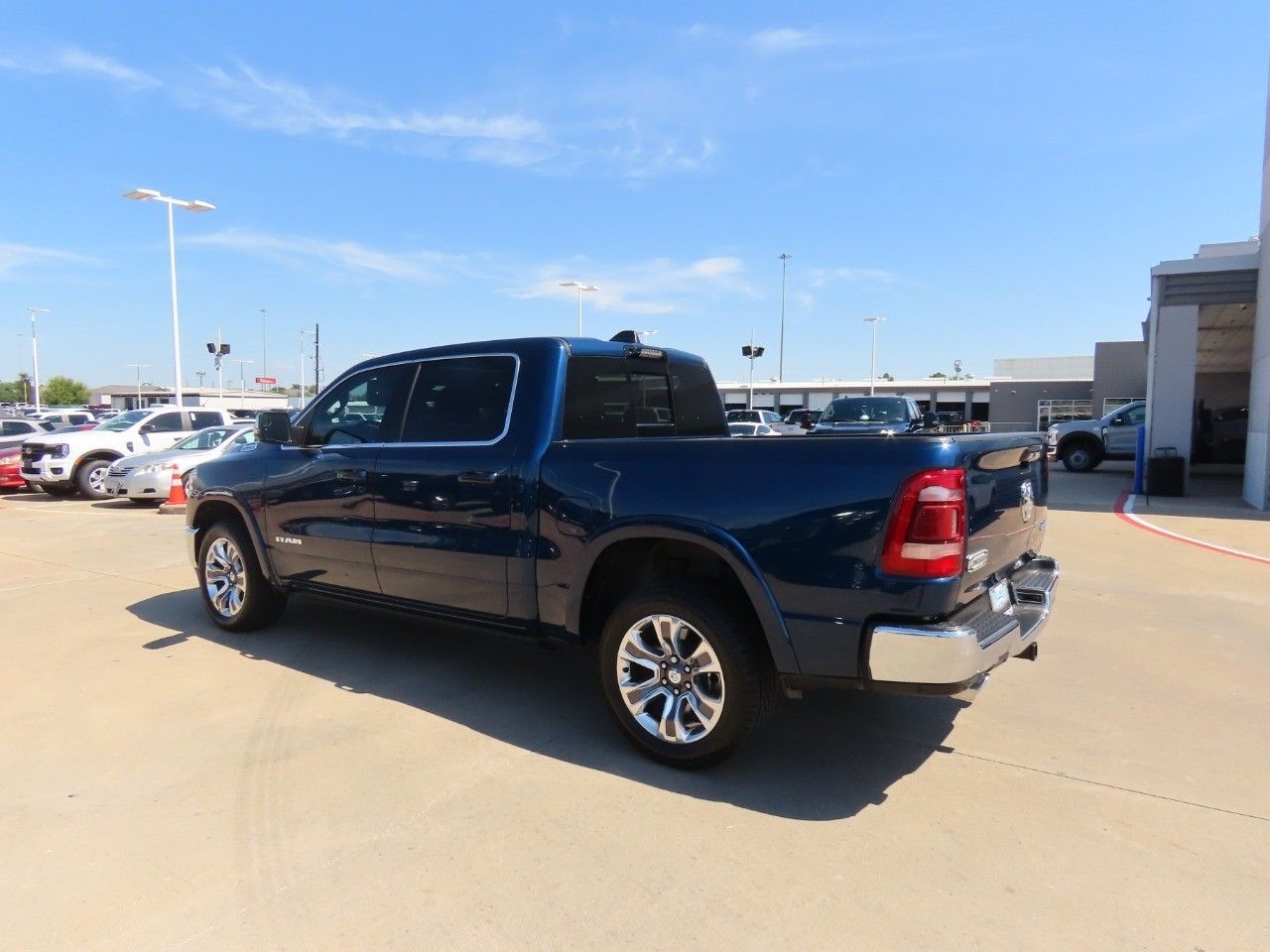 2023 Ram 1500 Longhorn photo 14