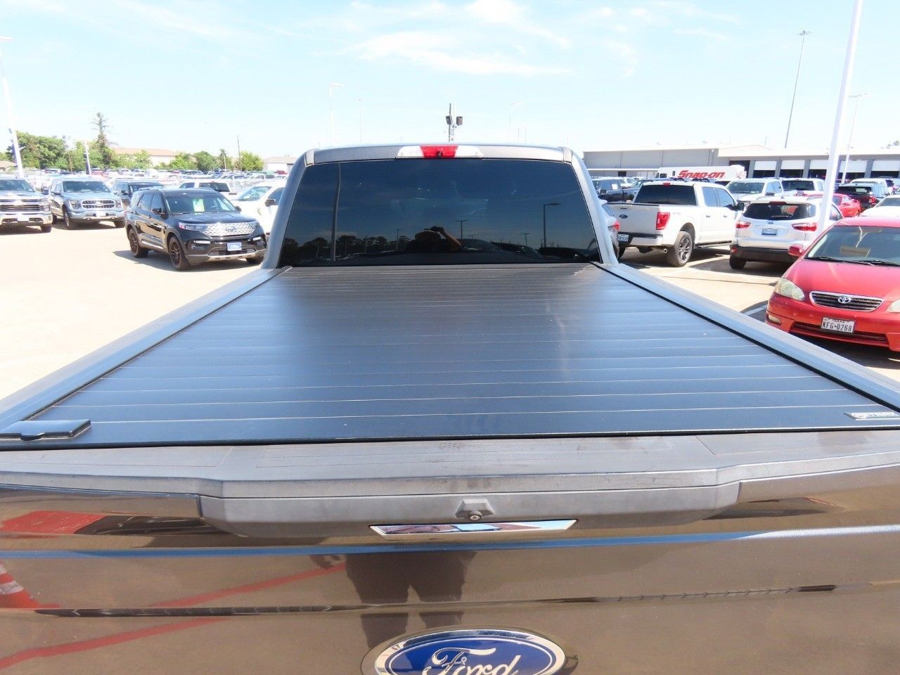 2017 Ford F-250 XLT photo 12