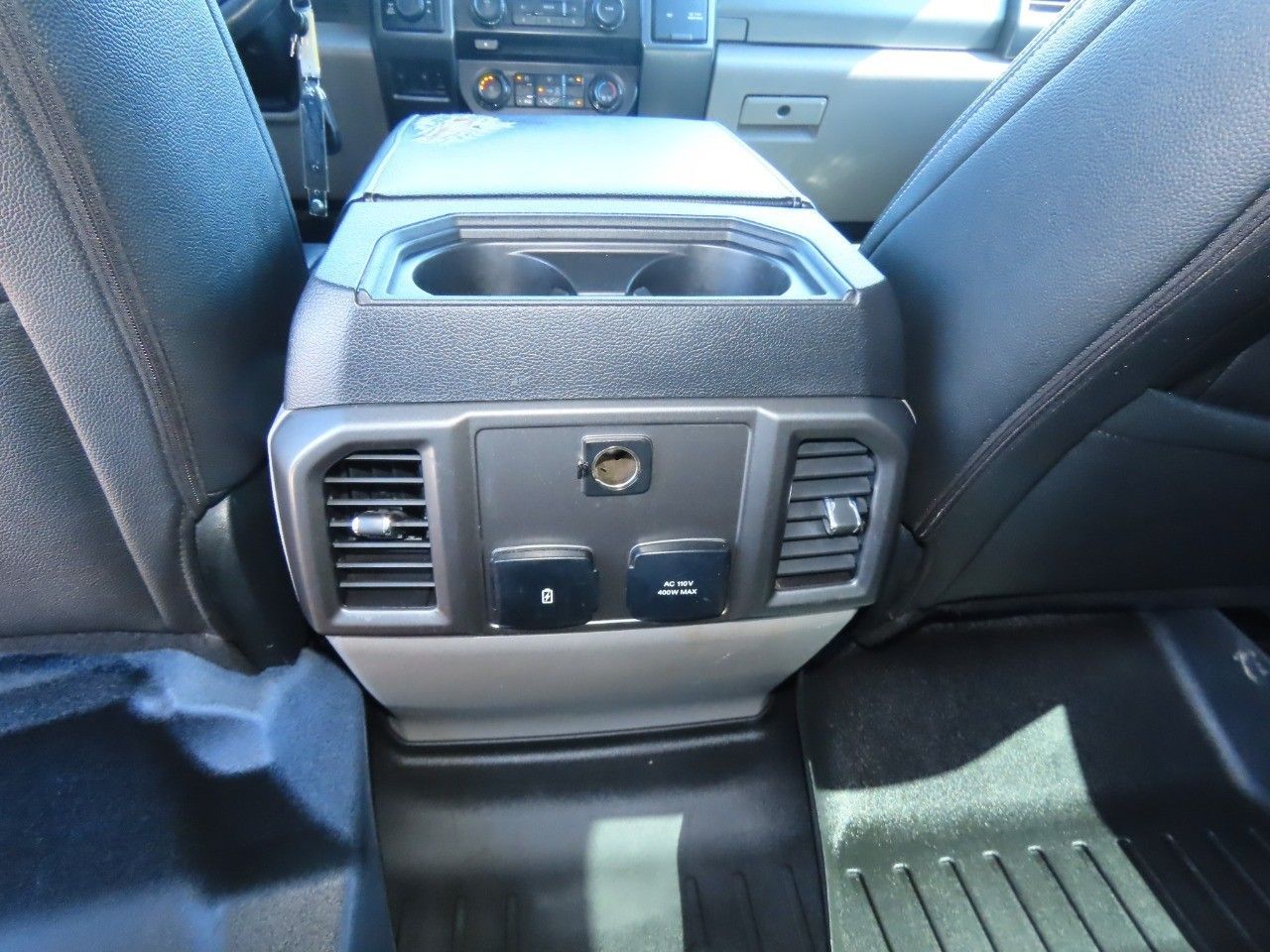 2017 Ford F-250 XLT photo 20