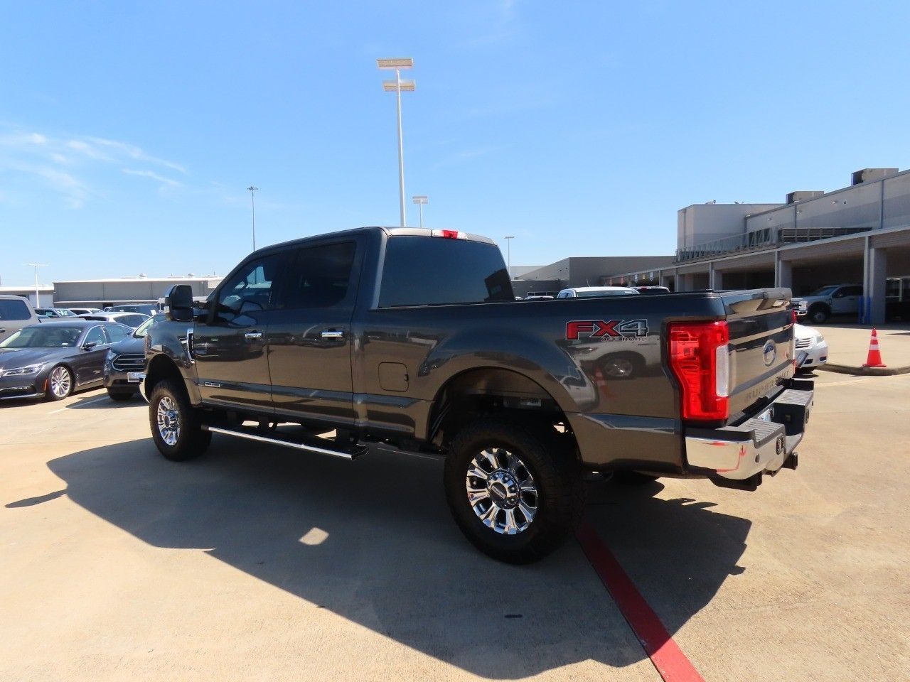 2017 Ford F-250 XLT photo 14
