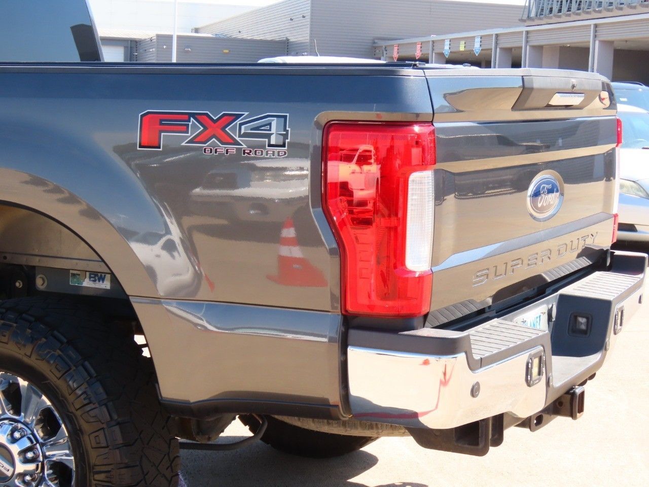 2017 Ford F-250 XLT photo 13