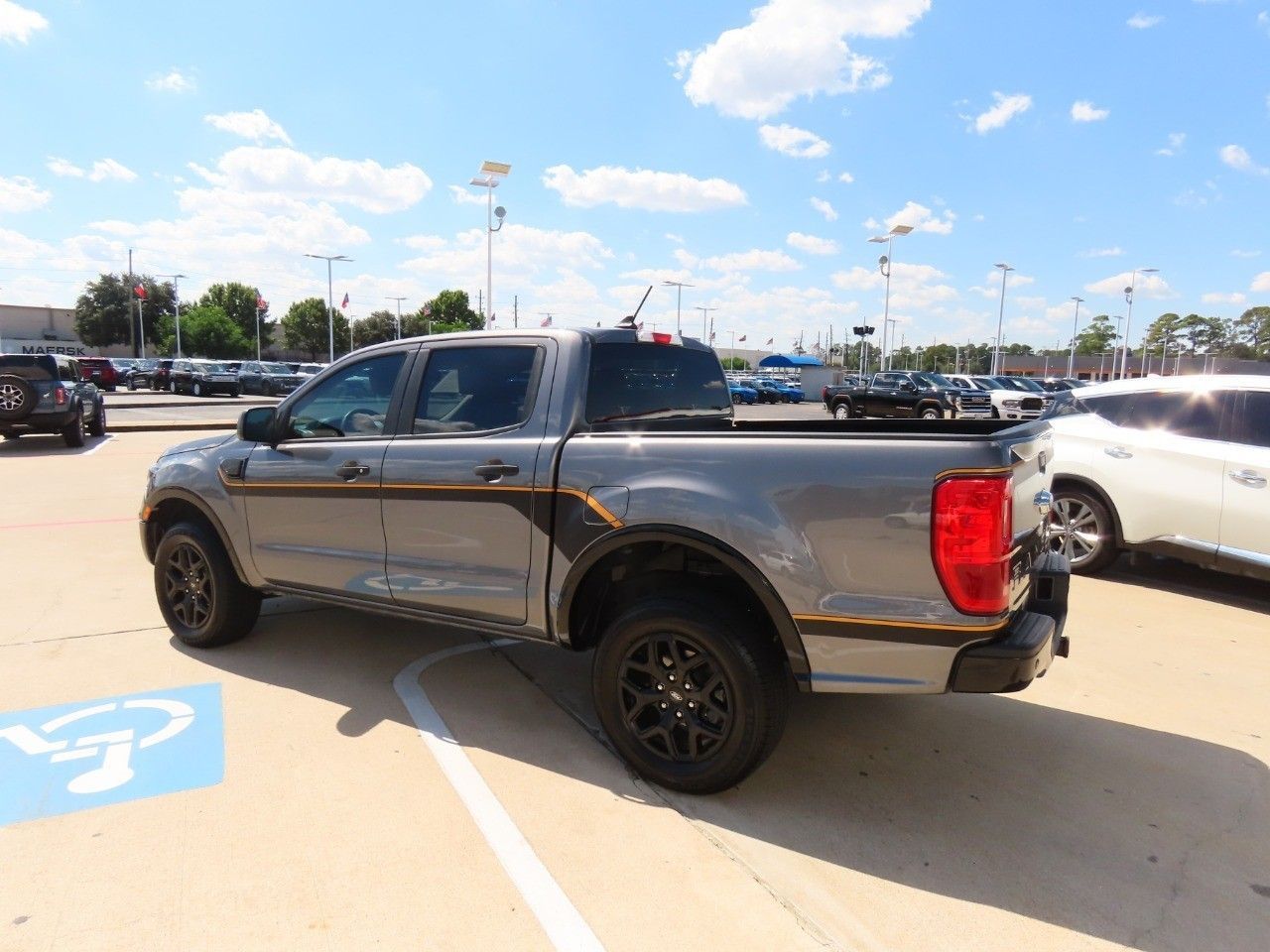 2023 Ford Ranger XLT photo 14