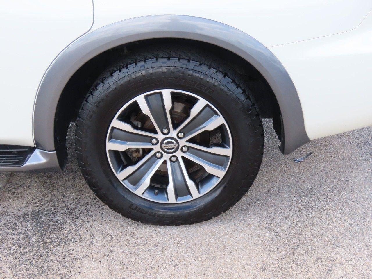 2019 Nissan Armada SL photo 15