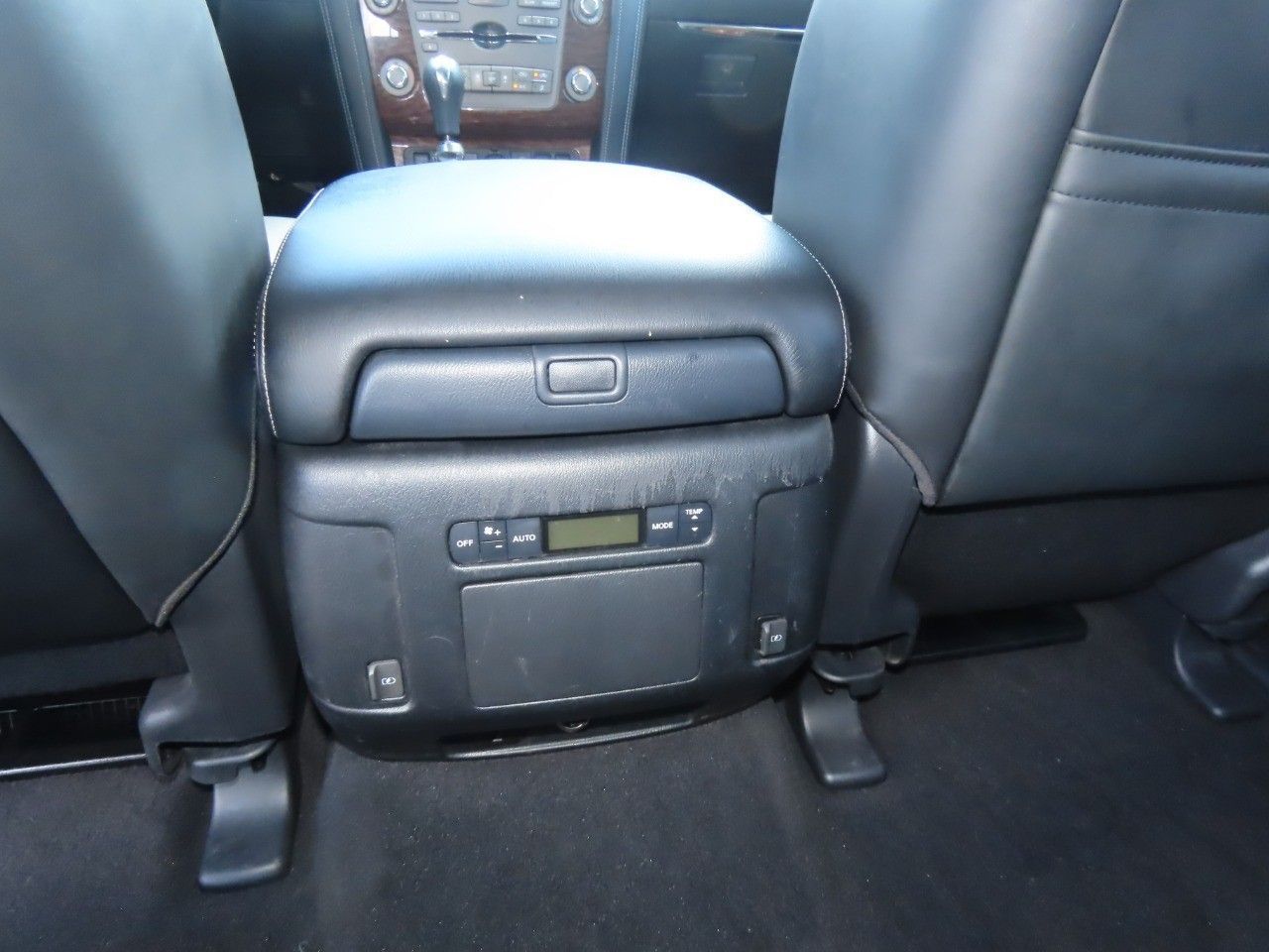 2019 Nissan Armada SL photo 19