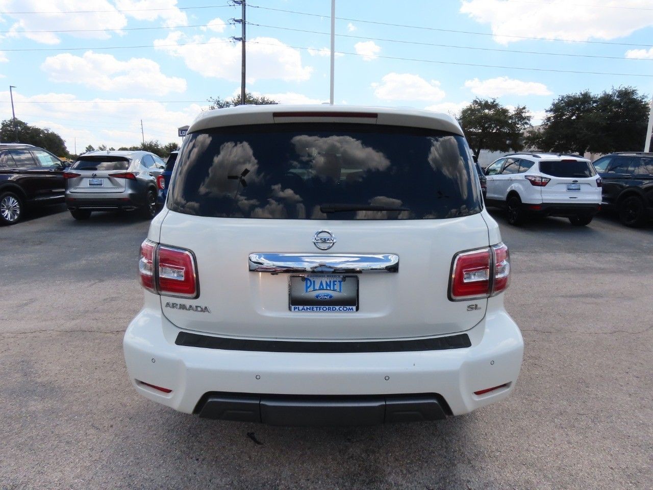 2019 Nissan Armada SL photo 10