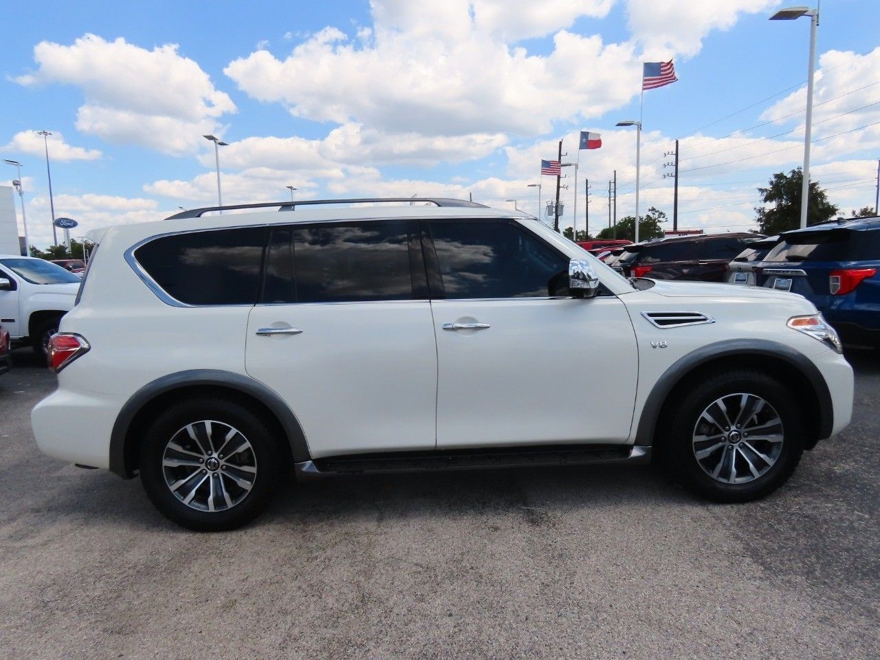 2019 Nissan Armada SL photo 7
