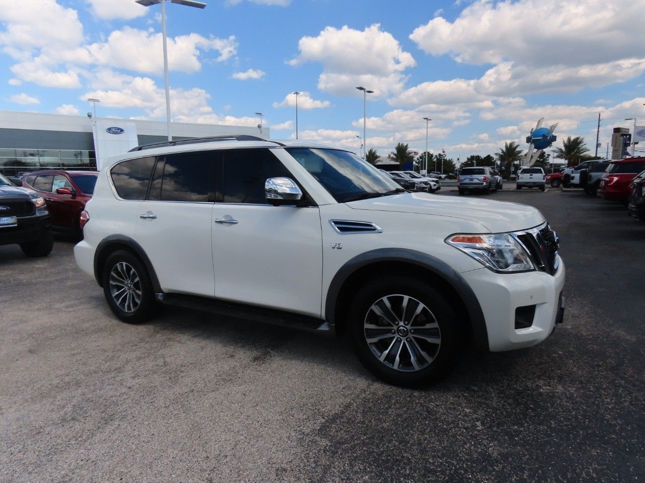 2019 Nissan Armada SL photo 5