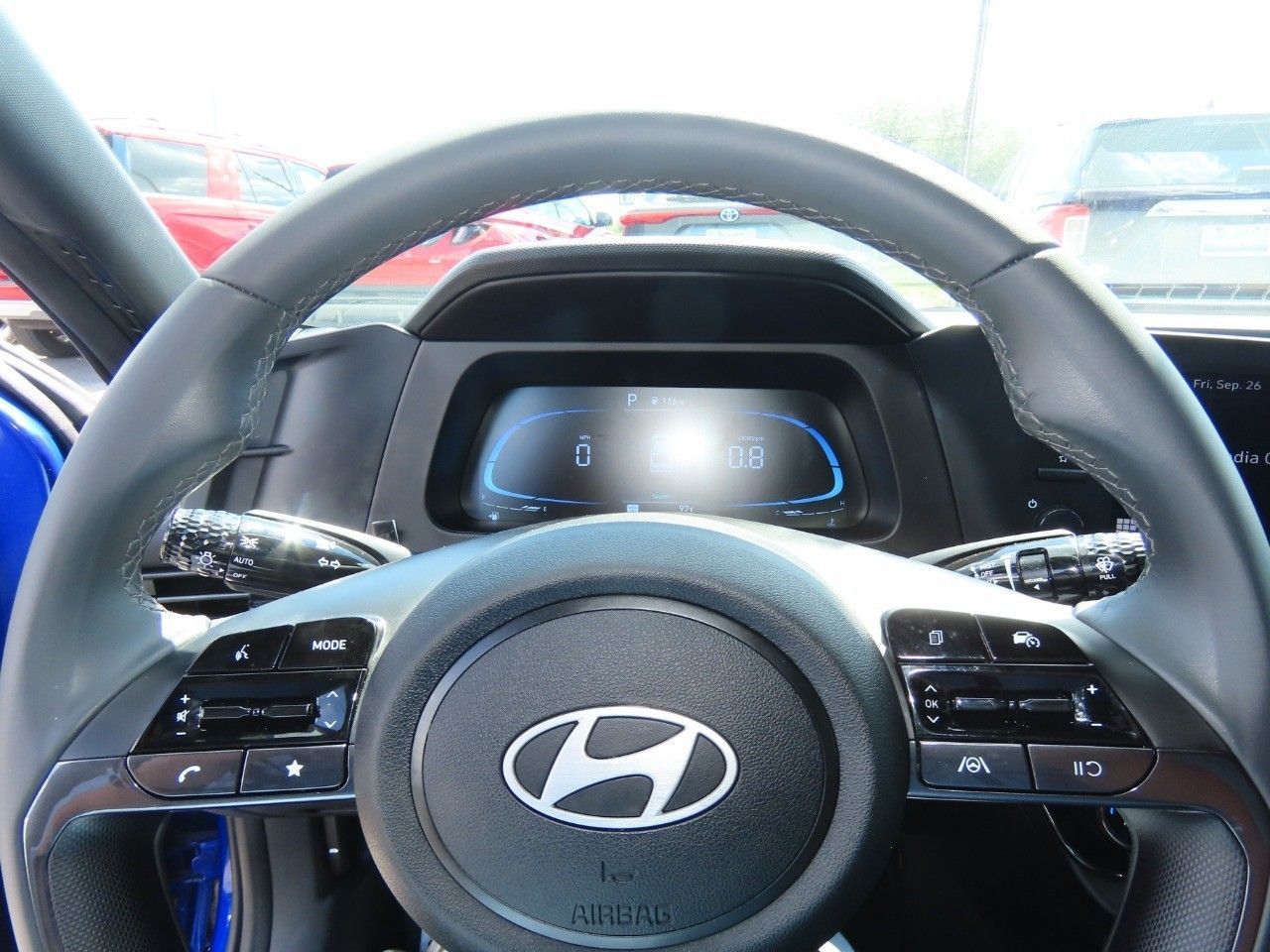 2025 Hyundai Elantra SEL photo 22
