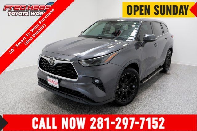 Used 2022 Toyota Highlander