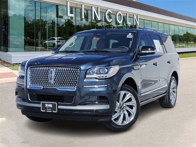 Used 2024 LINCOLN Navigator