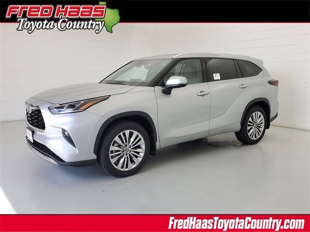 New 2025 Toyota Highlander