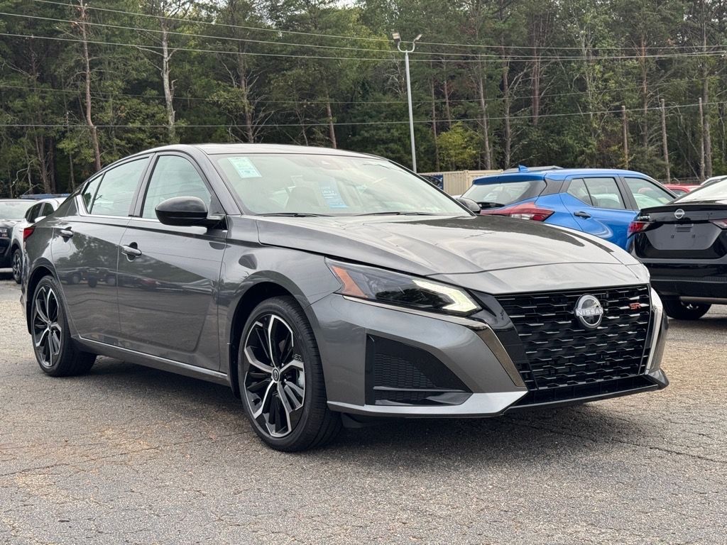 New 2025 Nissan Altima