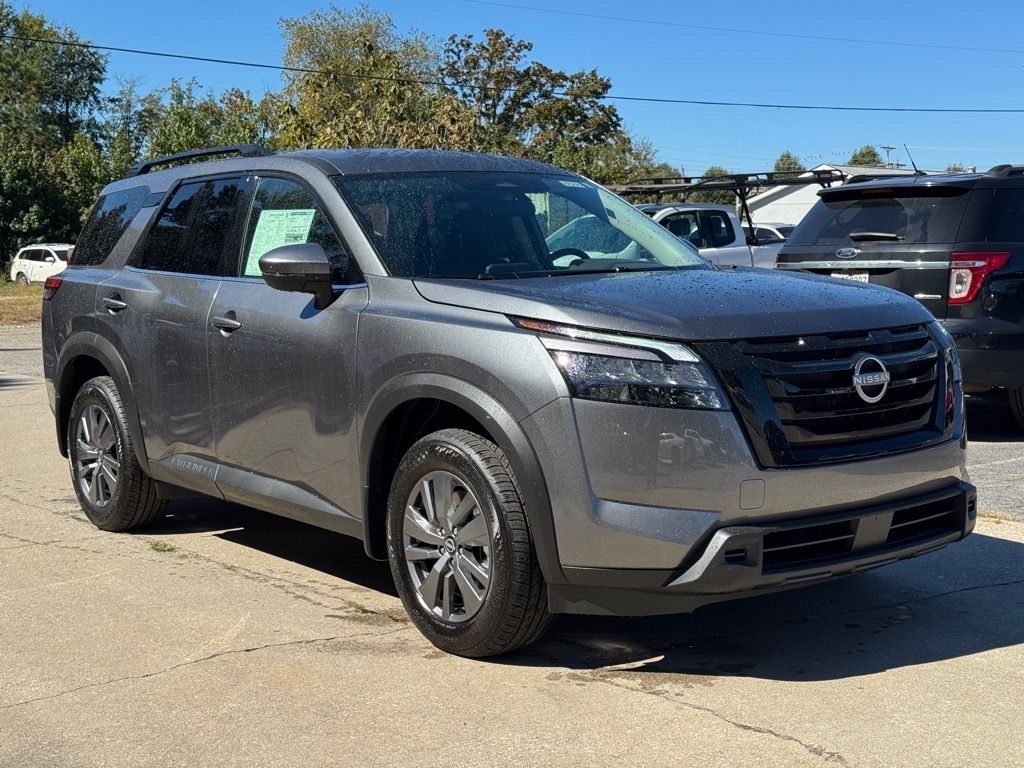 New 2025 Nissan Pathfinder