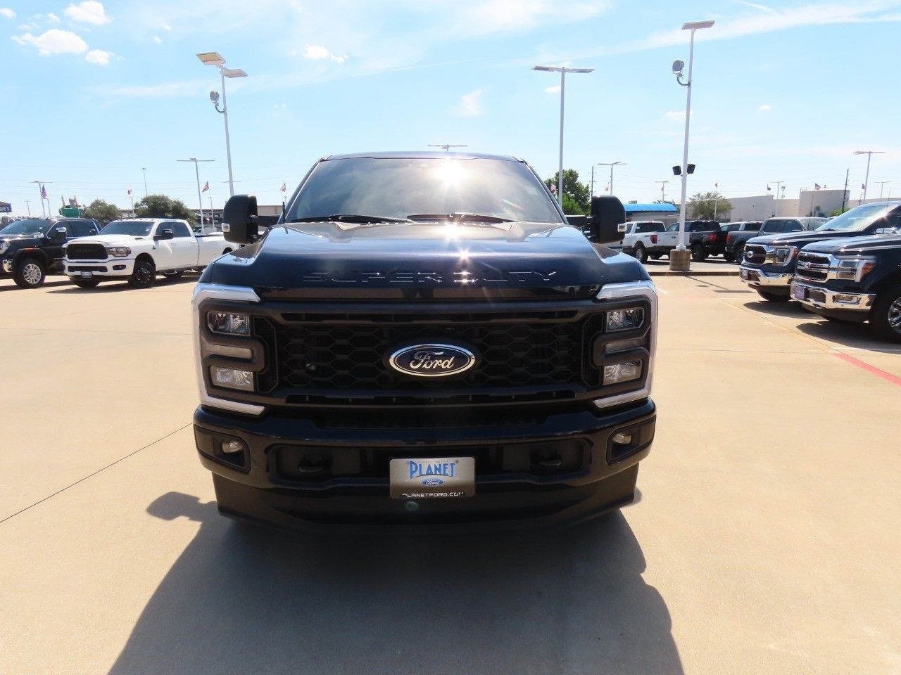 2024 Ford F-250 XLT photo 4