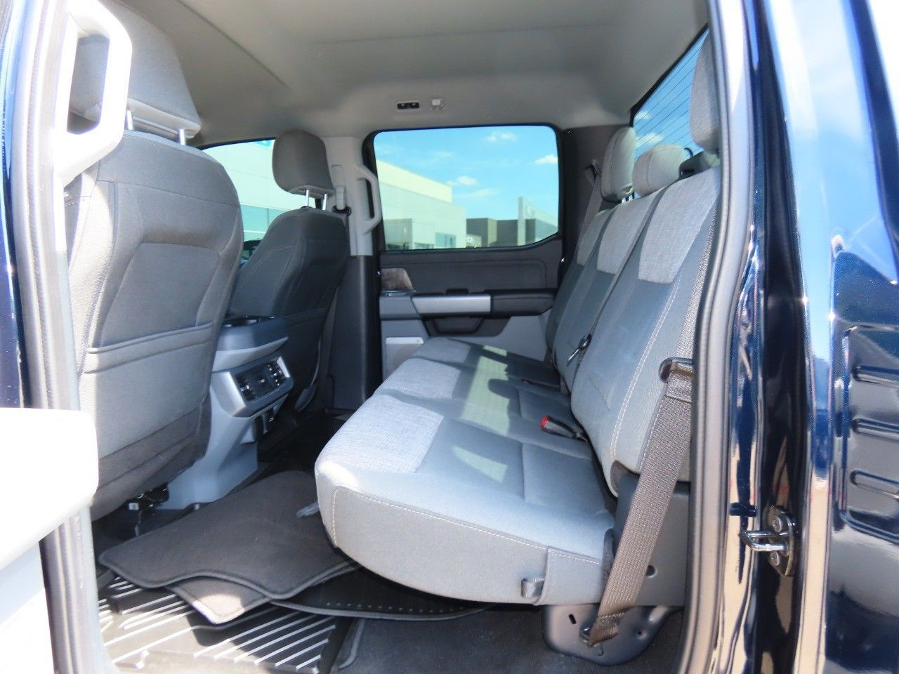 2024 Ford F-250 XLT photo 19