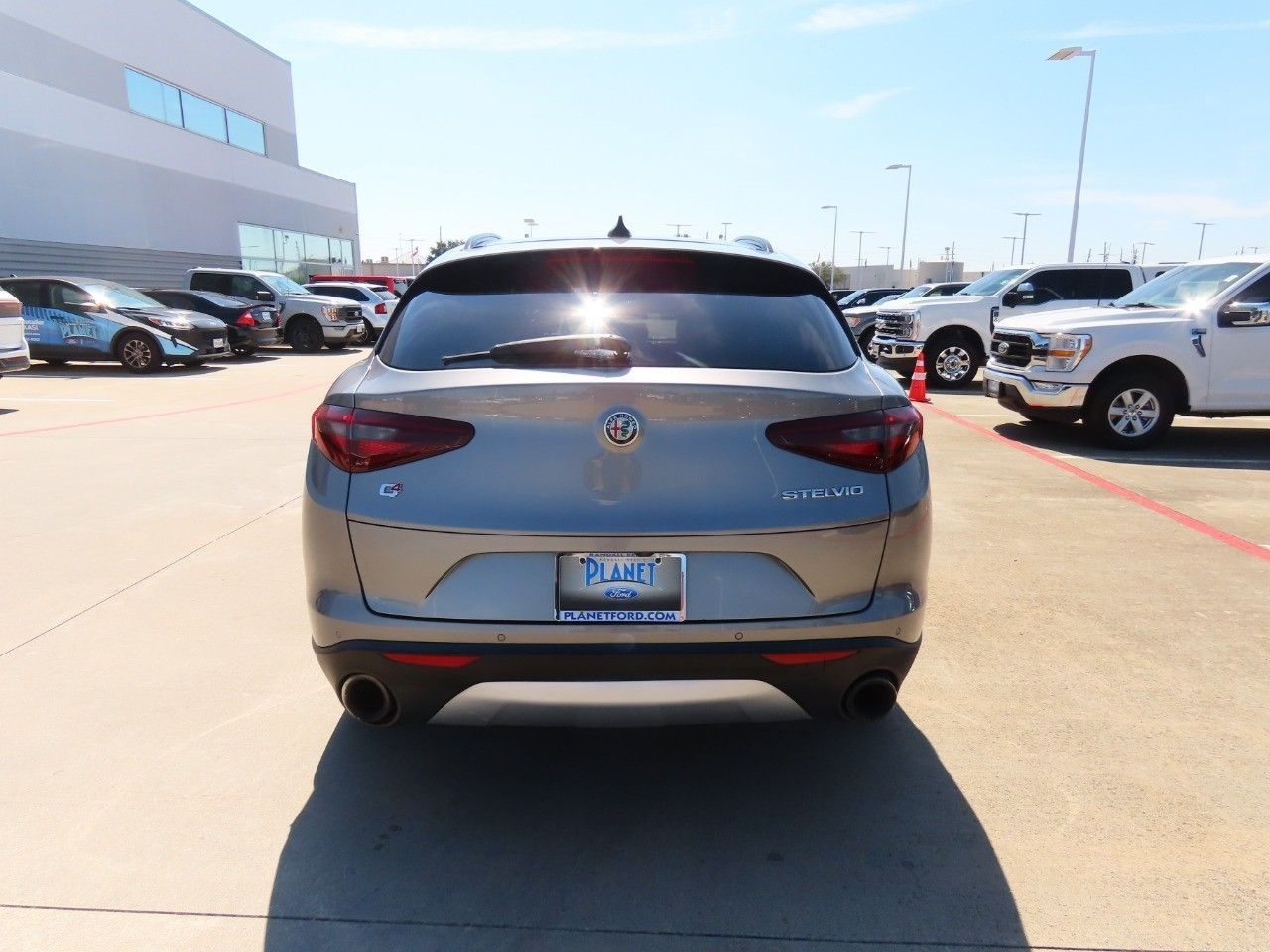 2018 Alfa Romeo Stelvio Ti Sport photo 10