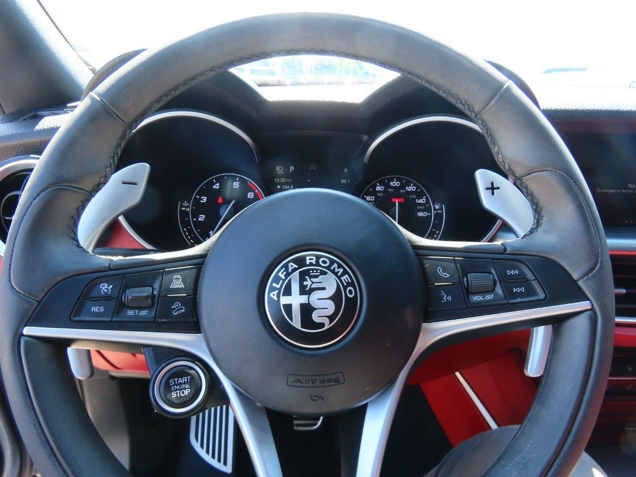 2018 Alfa Romeo Stelvio Ti Sport photo 25